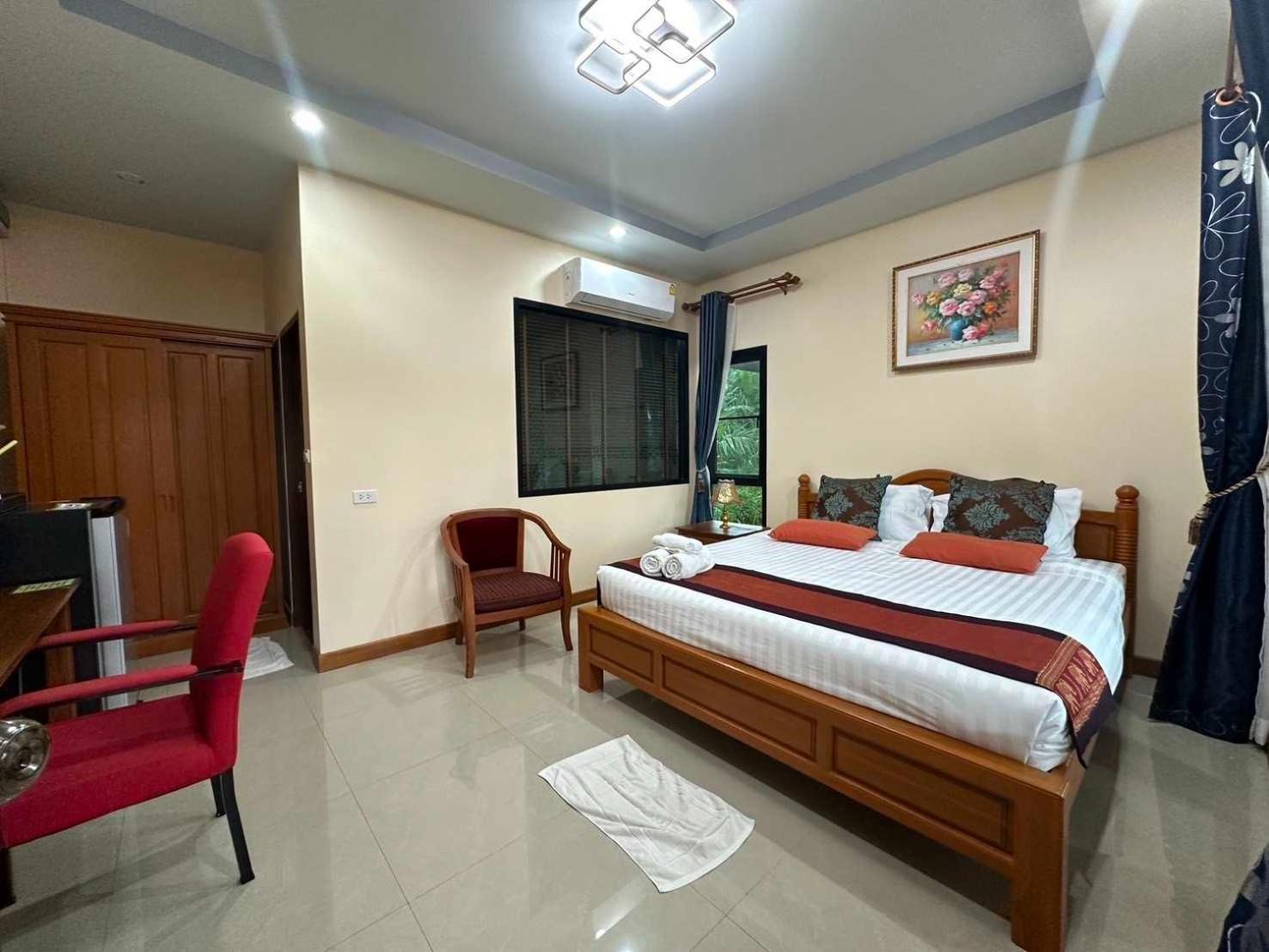 Capital O 75518 Baan Rose Resort Ao Luk المظهر الخارجي الصورة