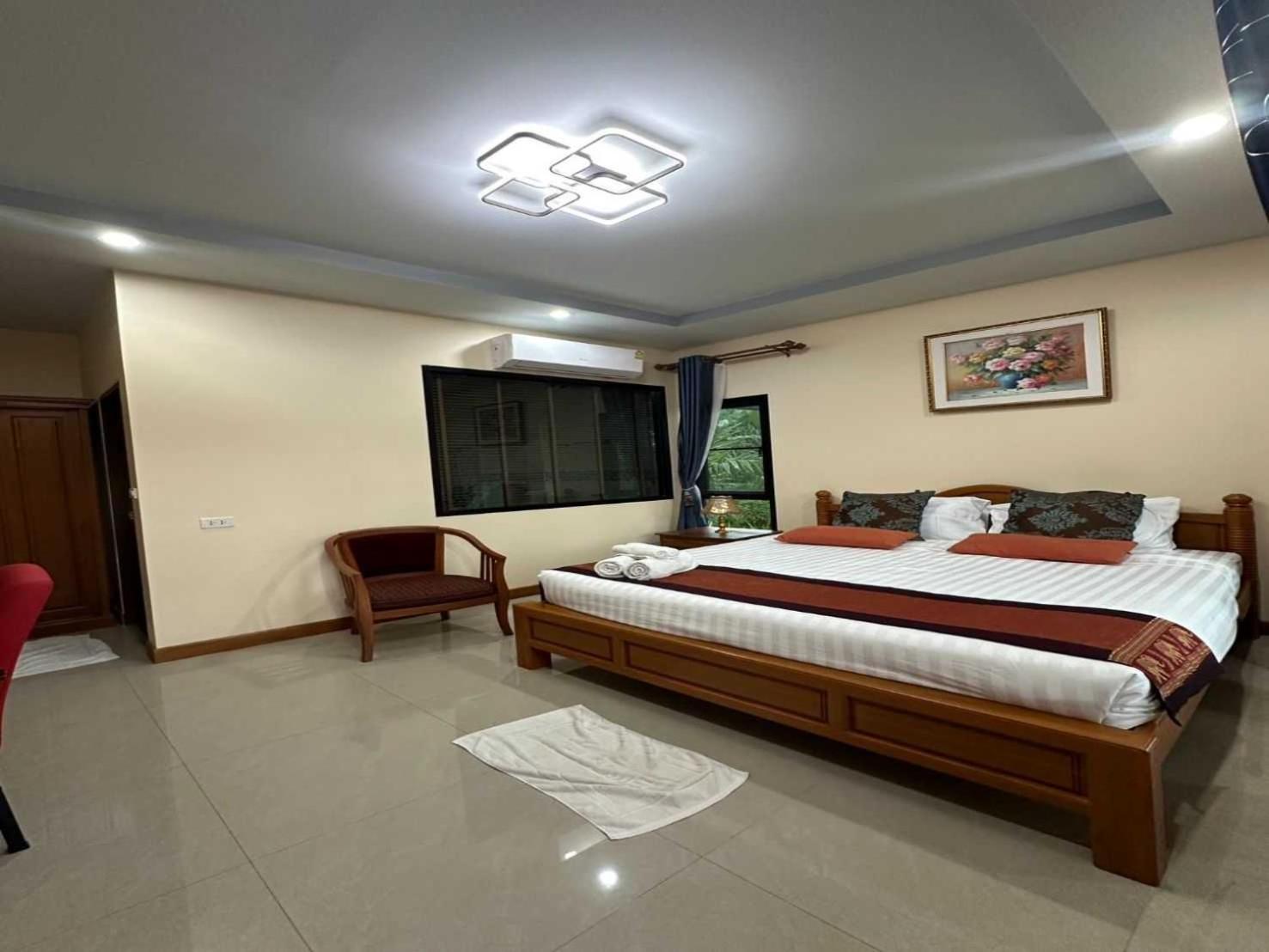 Capital O 75518 Baan Rose Resort Ao Luk المظهر الخارجي الصورة