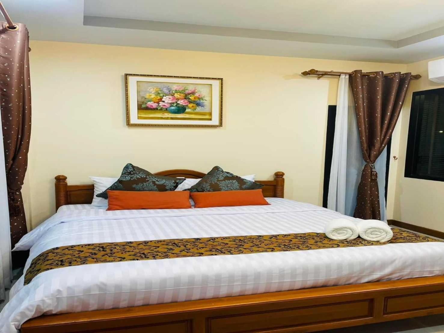 Capital O 75518 Baan Rose Resort Ao Luk المظهر الخارجي الصورة