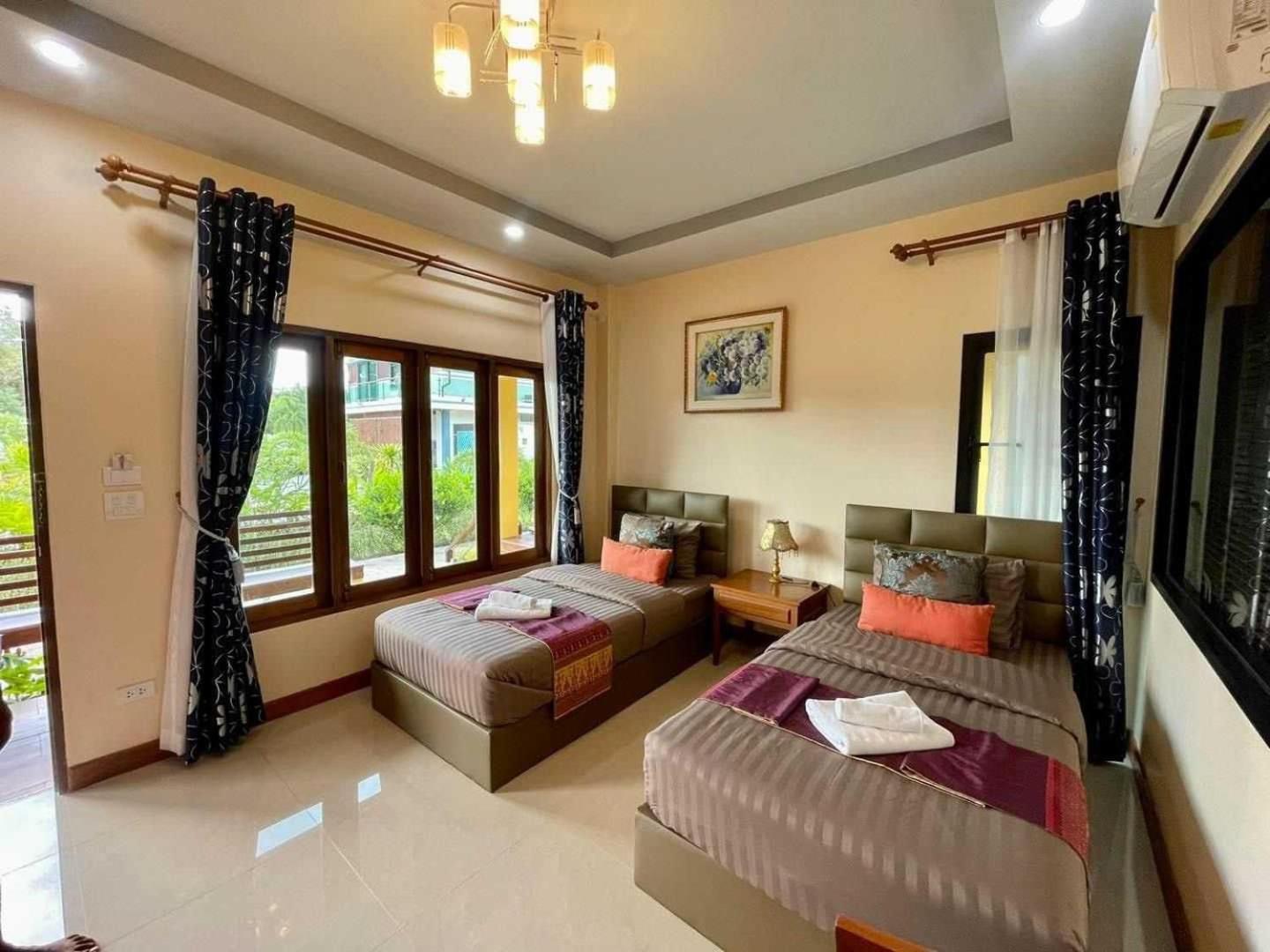 Capital O 75518 Baan Rose Resort Ao Luk المظهر الخارجي الصورة
