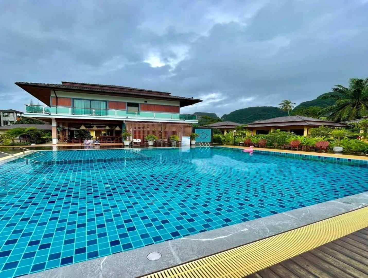 Capital O 75518 Baan Rose Resort Ao Luk المظهر الخارجي الصورة